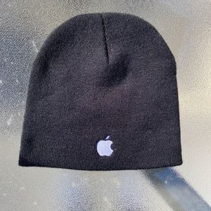 Apple Logo Beanie- Black